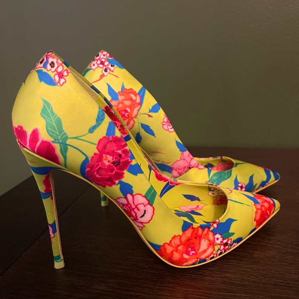Aldo Stressy Floral Neon Green Satin Pumps